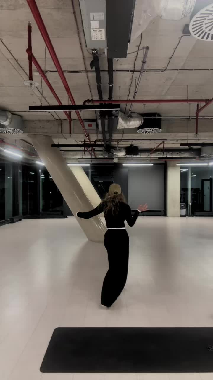 @vikktoriia_08