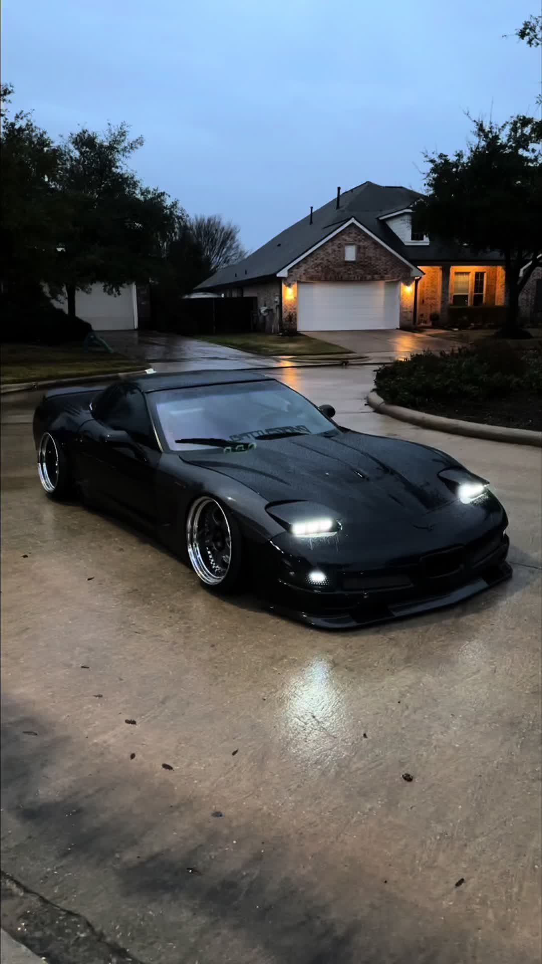 @Vr0Omm