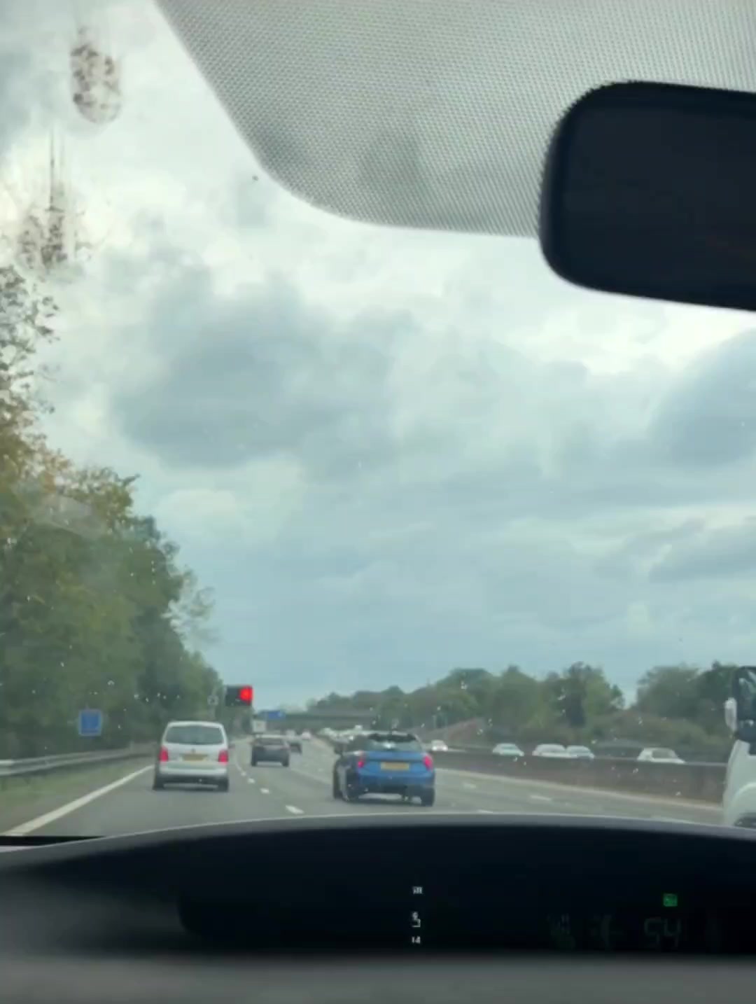 @♛𝑨𝒉𝒔𝒂𝑵 𝑹𝒂𝒋𝒑𝒖𝑻🇬🇧