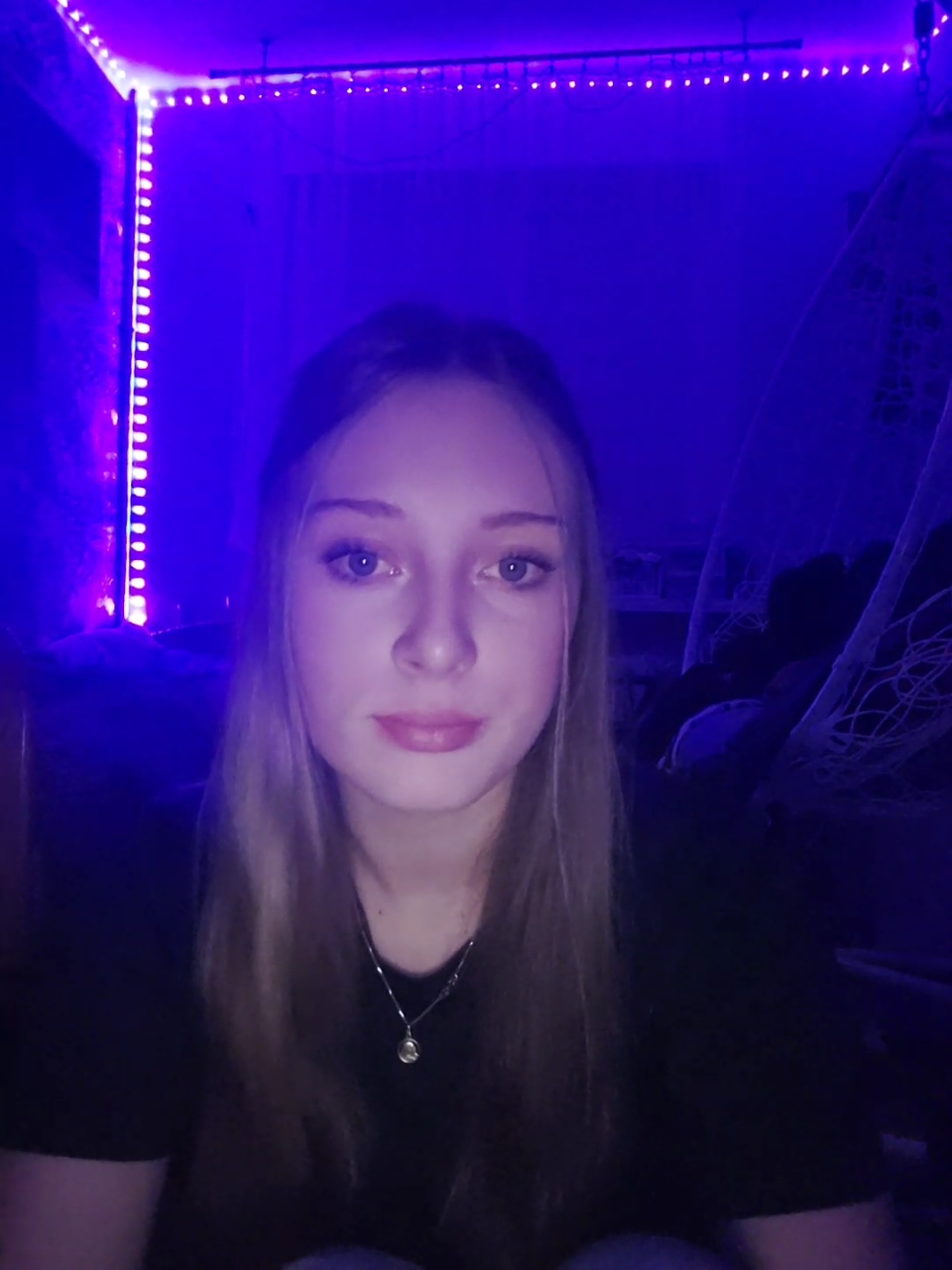 @𝕺𝖑𝖎𝖜𝖎𝖆🥀