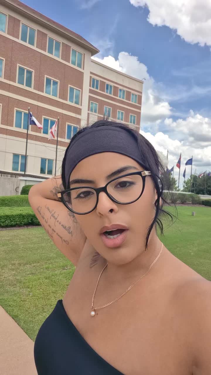 @angeleveyy