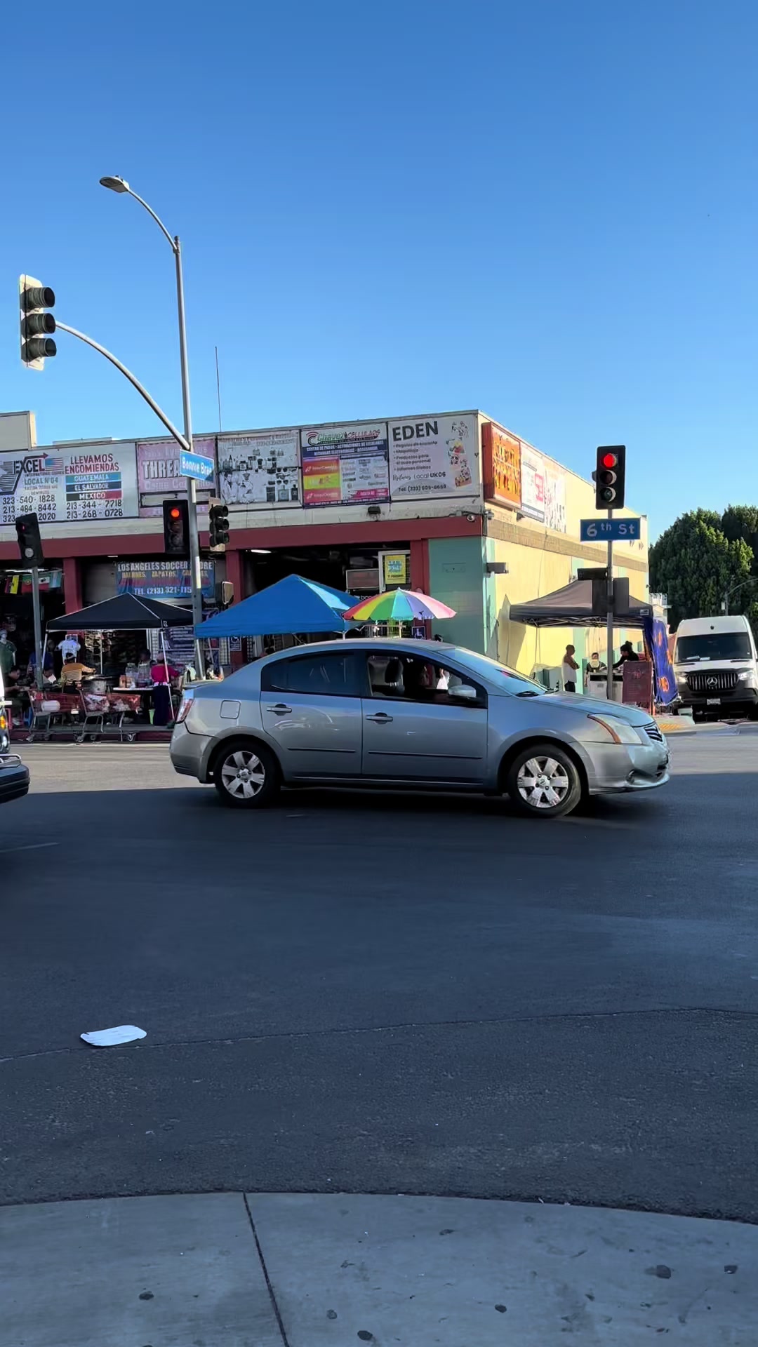 @callesdelosangeles