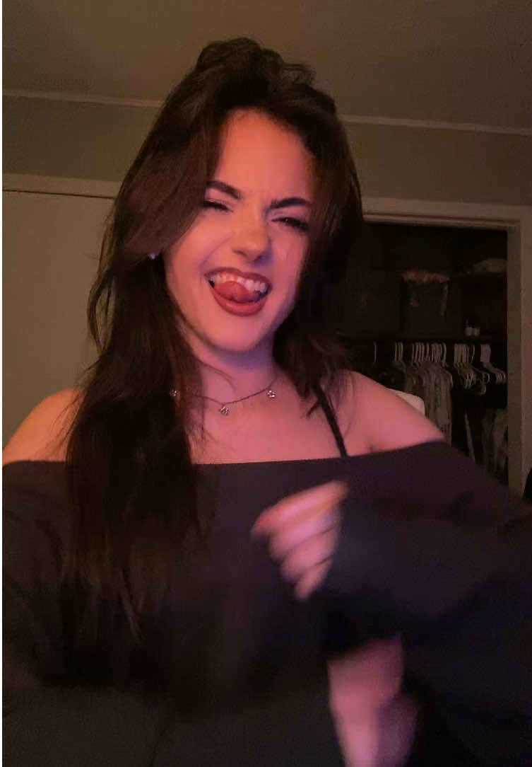 @karebear 🧸