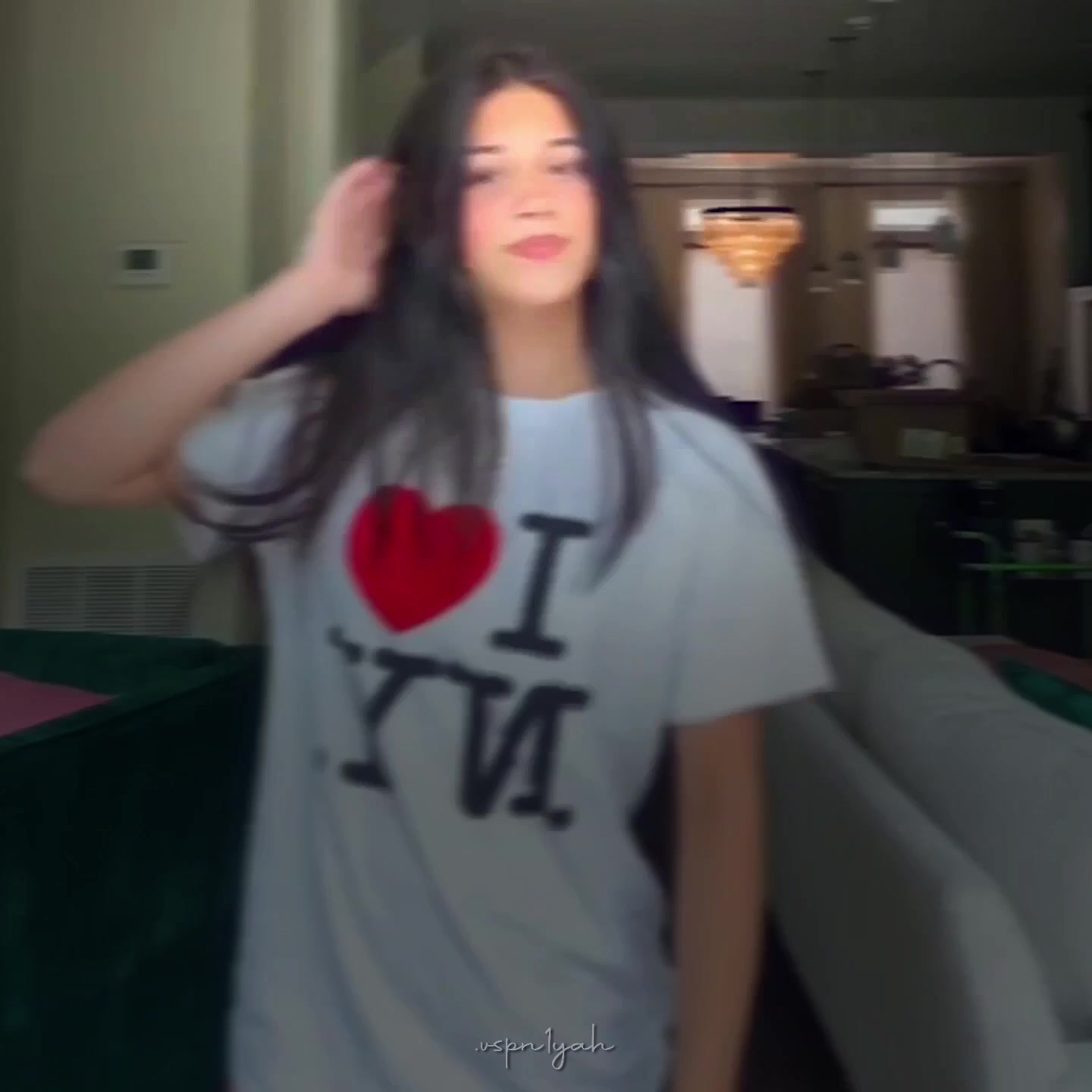 @niyah ᥫ᭡。