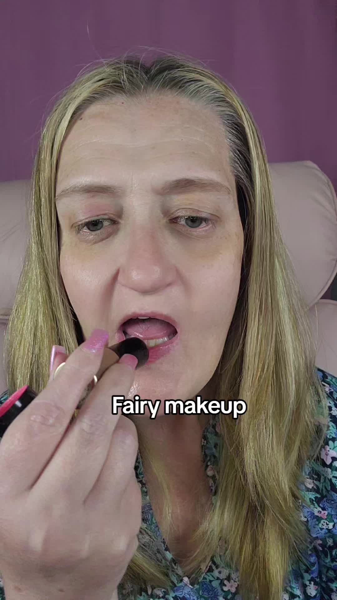 @Charmakeupcorner