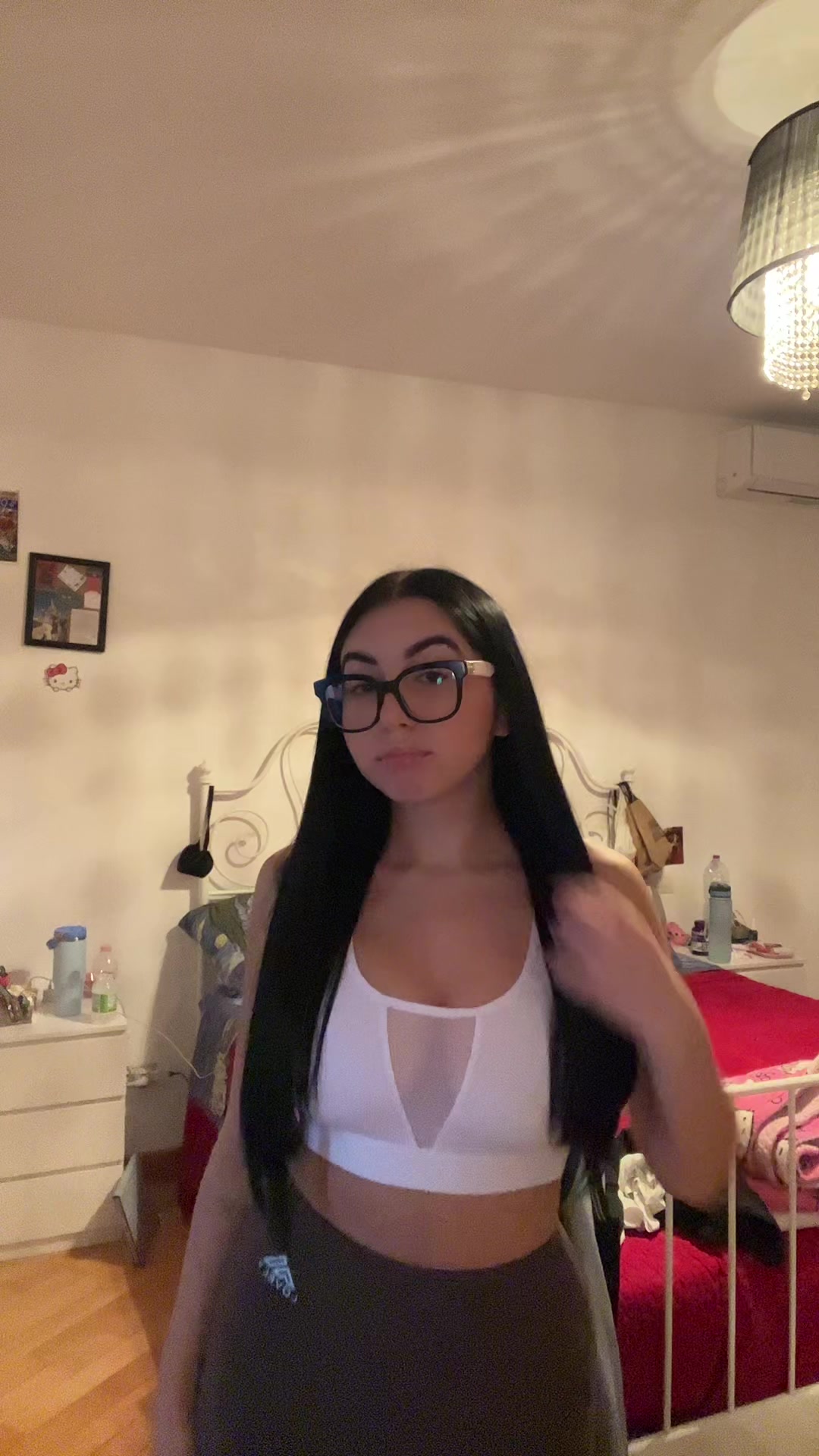 @missvalespam