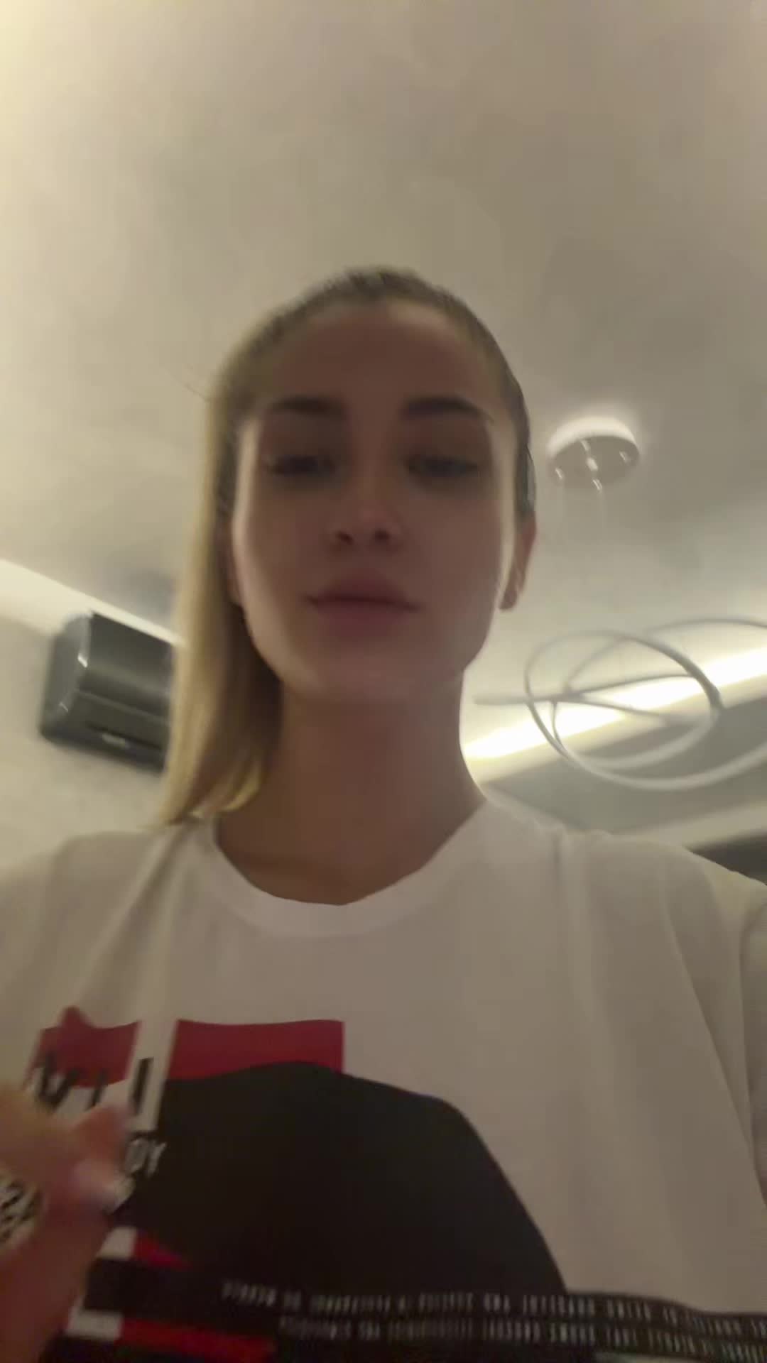 @Alexandra Tomova