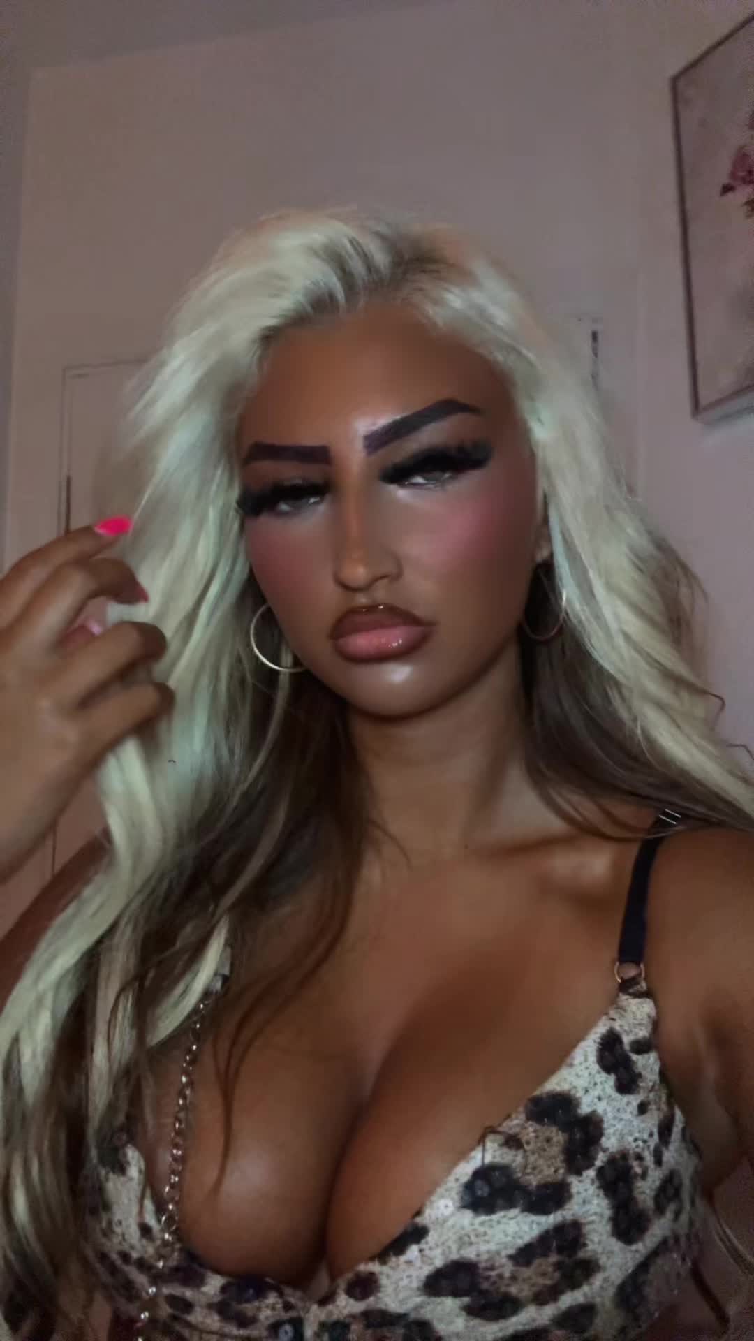 @user_am17x