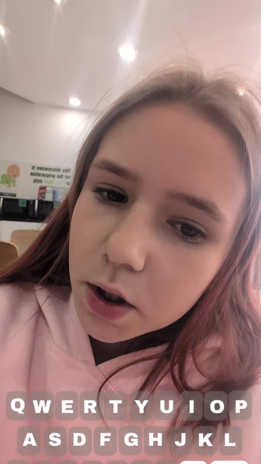 @Clair_Foster