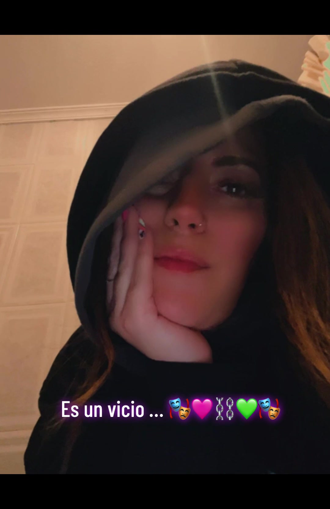 @María
