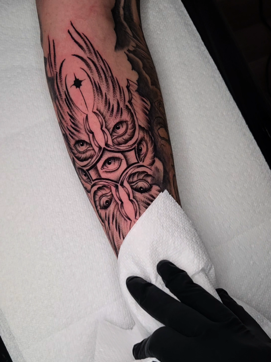 @Tony Farra Tattoos