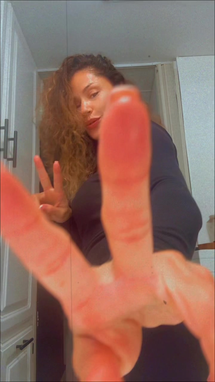 @PearlGonzalez