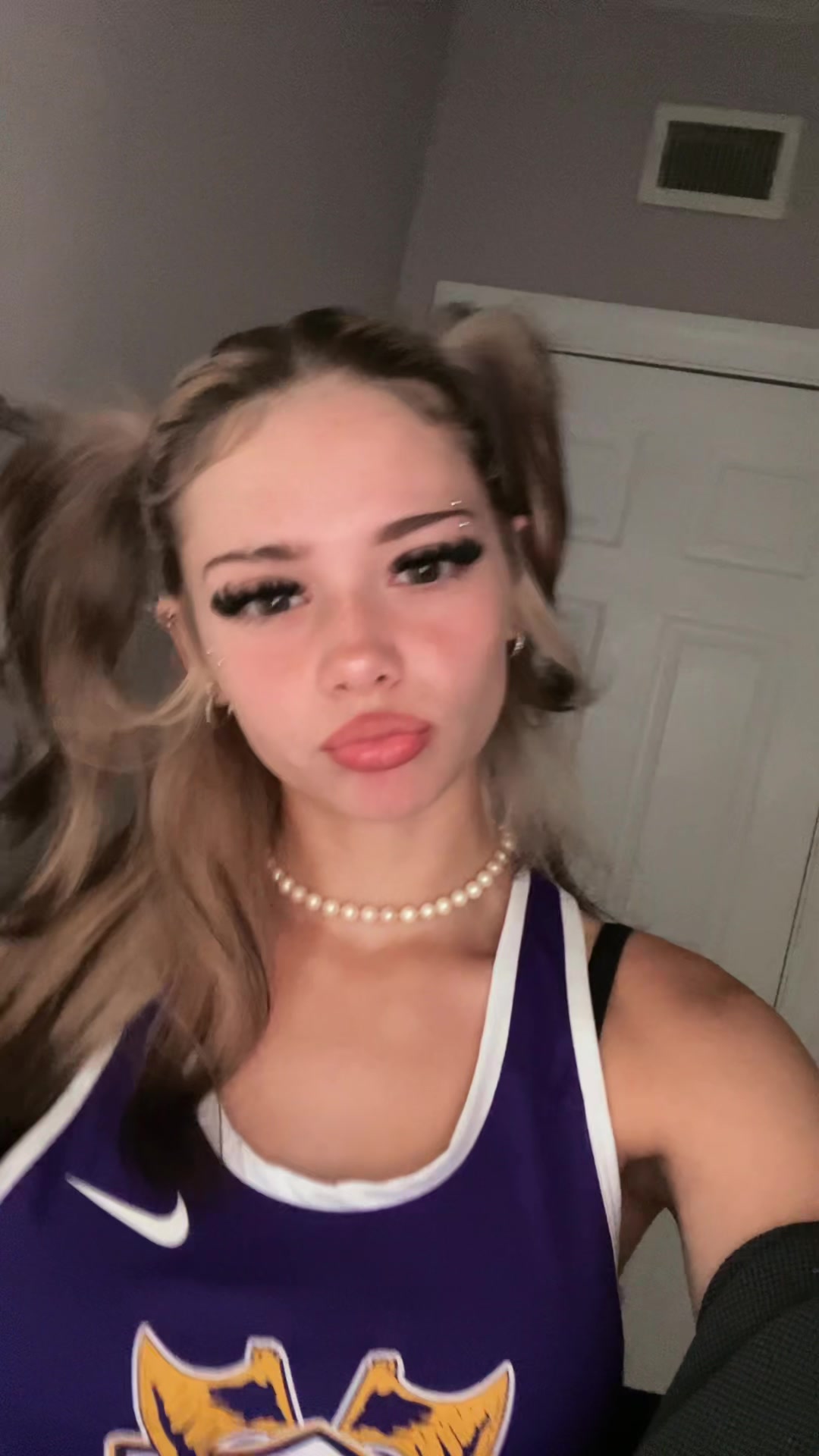 @𝔞𝔳𝔞𝔟𝔞𝔟𝔶𖣂