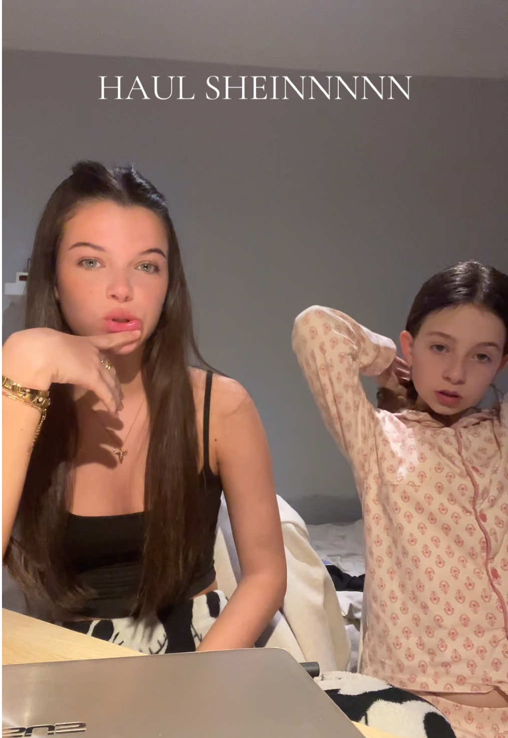 @Carlotita🌟