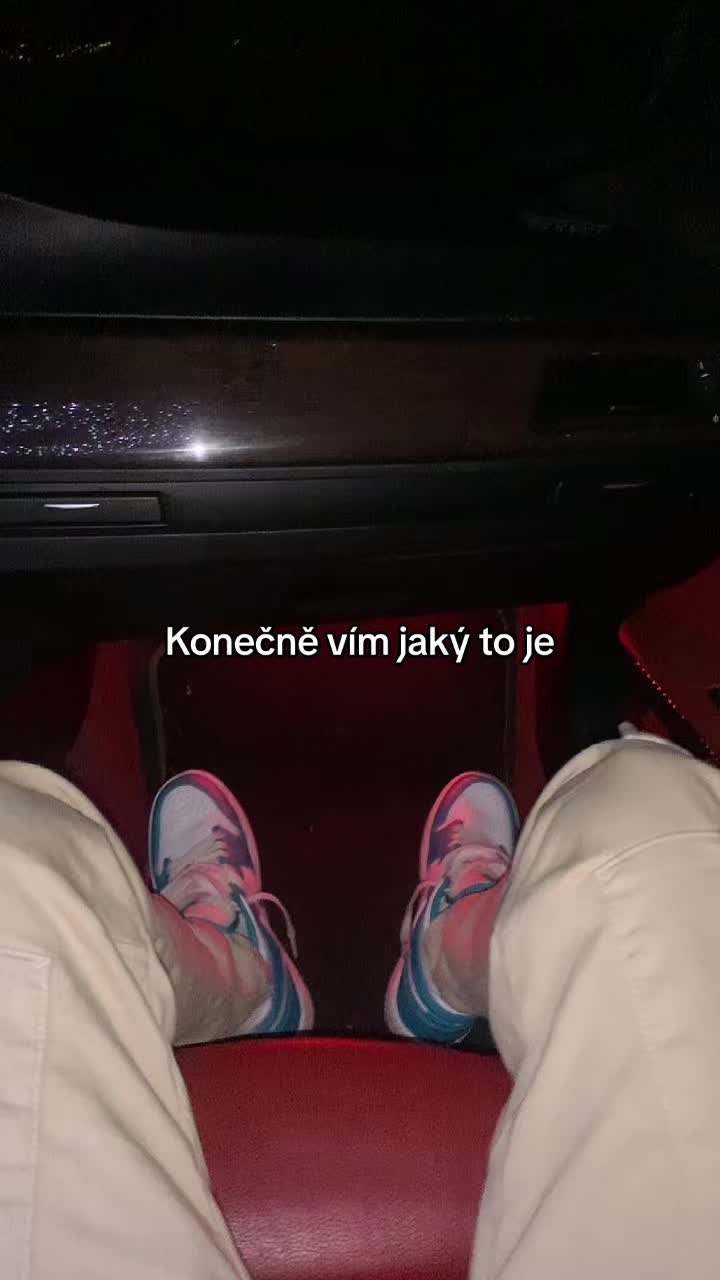 @Tom&aacute;&scaron;