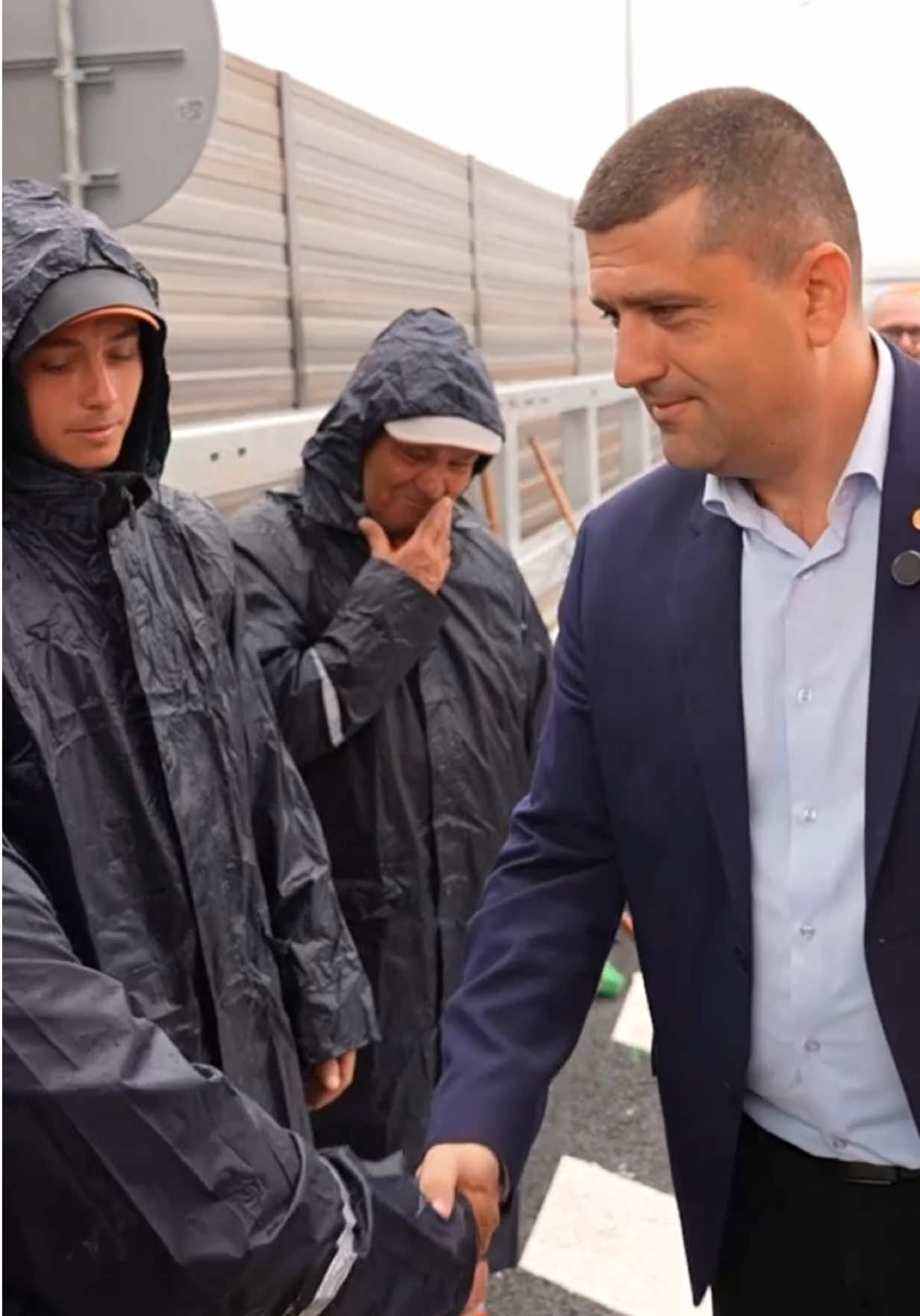 @Radu Miruță