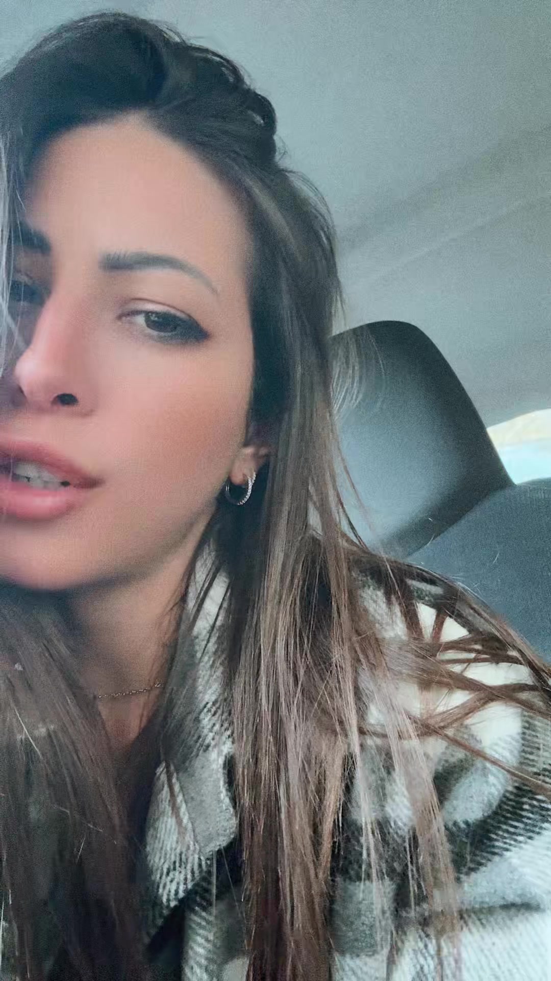 @Veronica