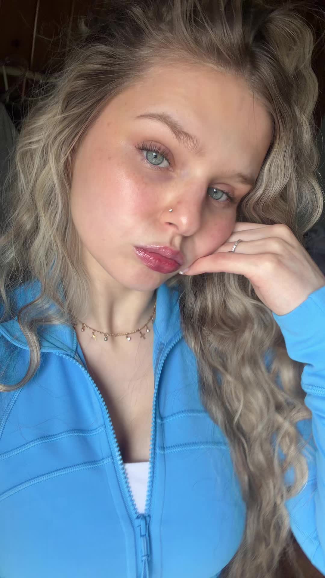 @emily💋ྀིྀི