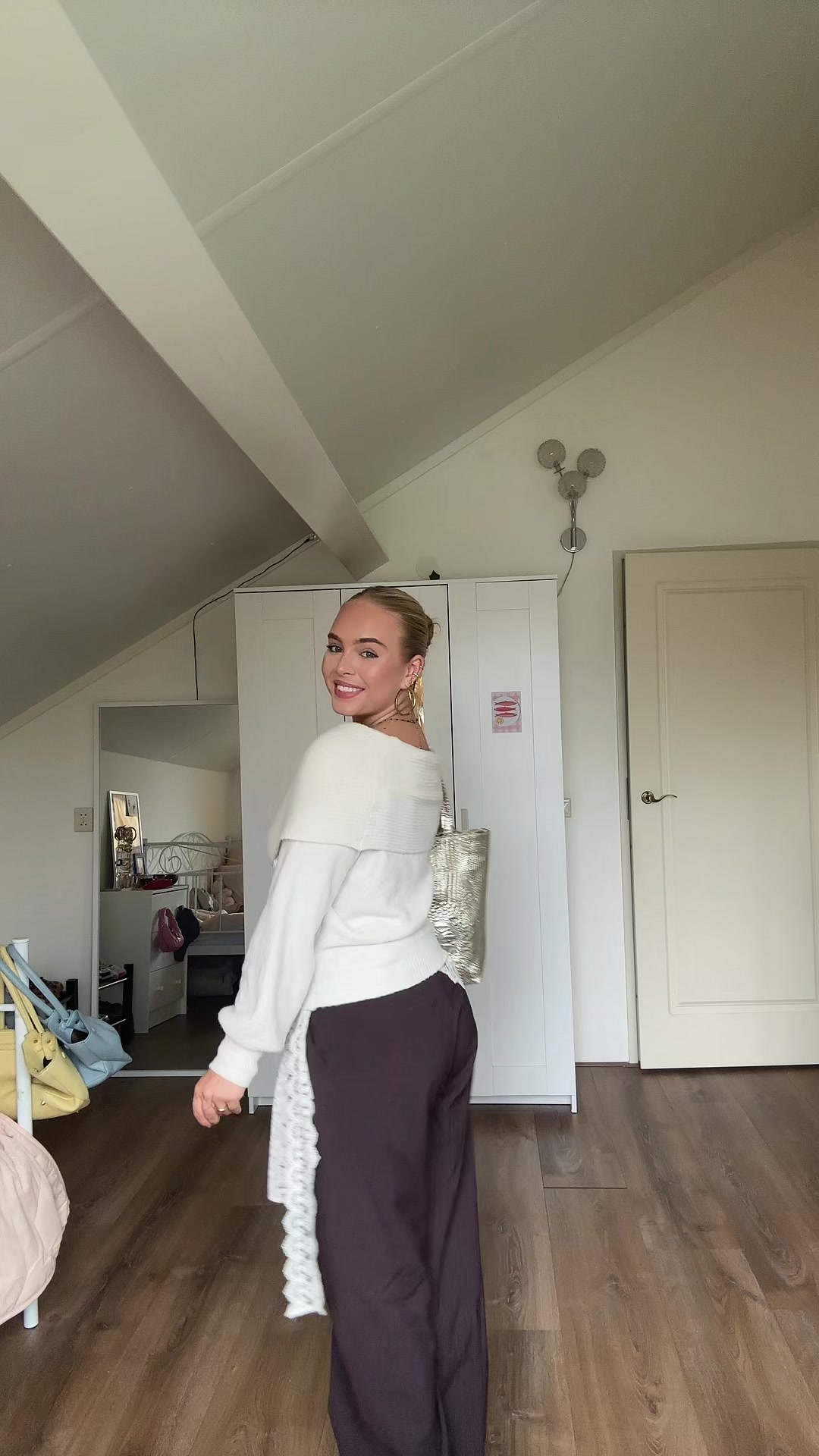 @simoneesmee