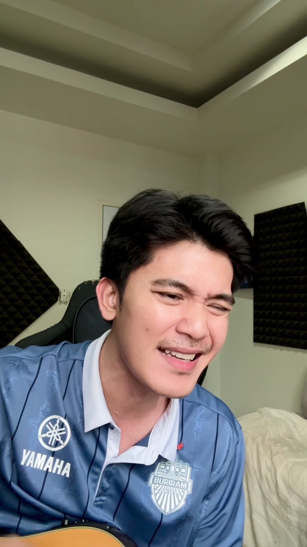 @ธีร์ ทีเร็กซ์