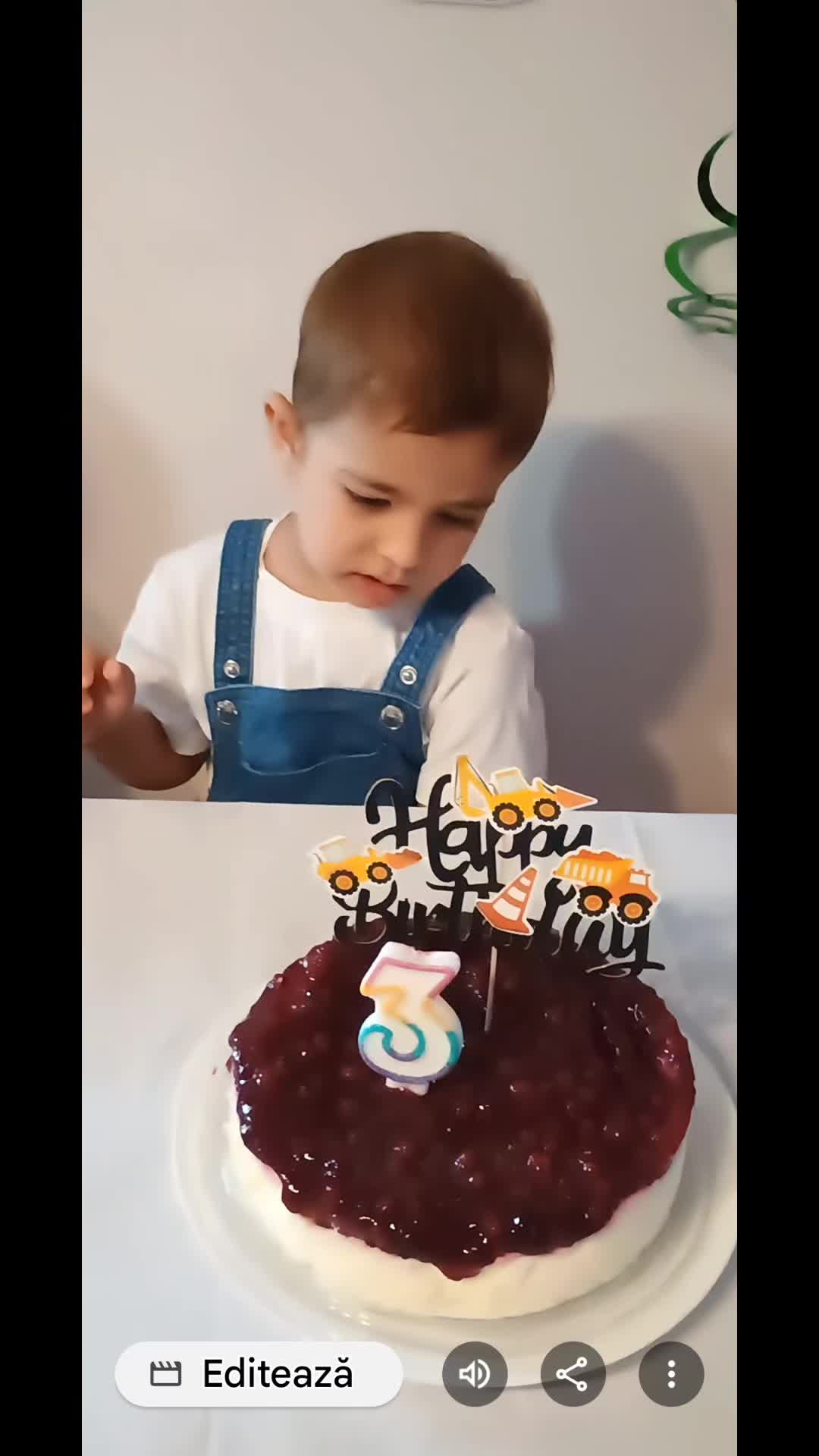 @Luciana Marin