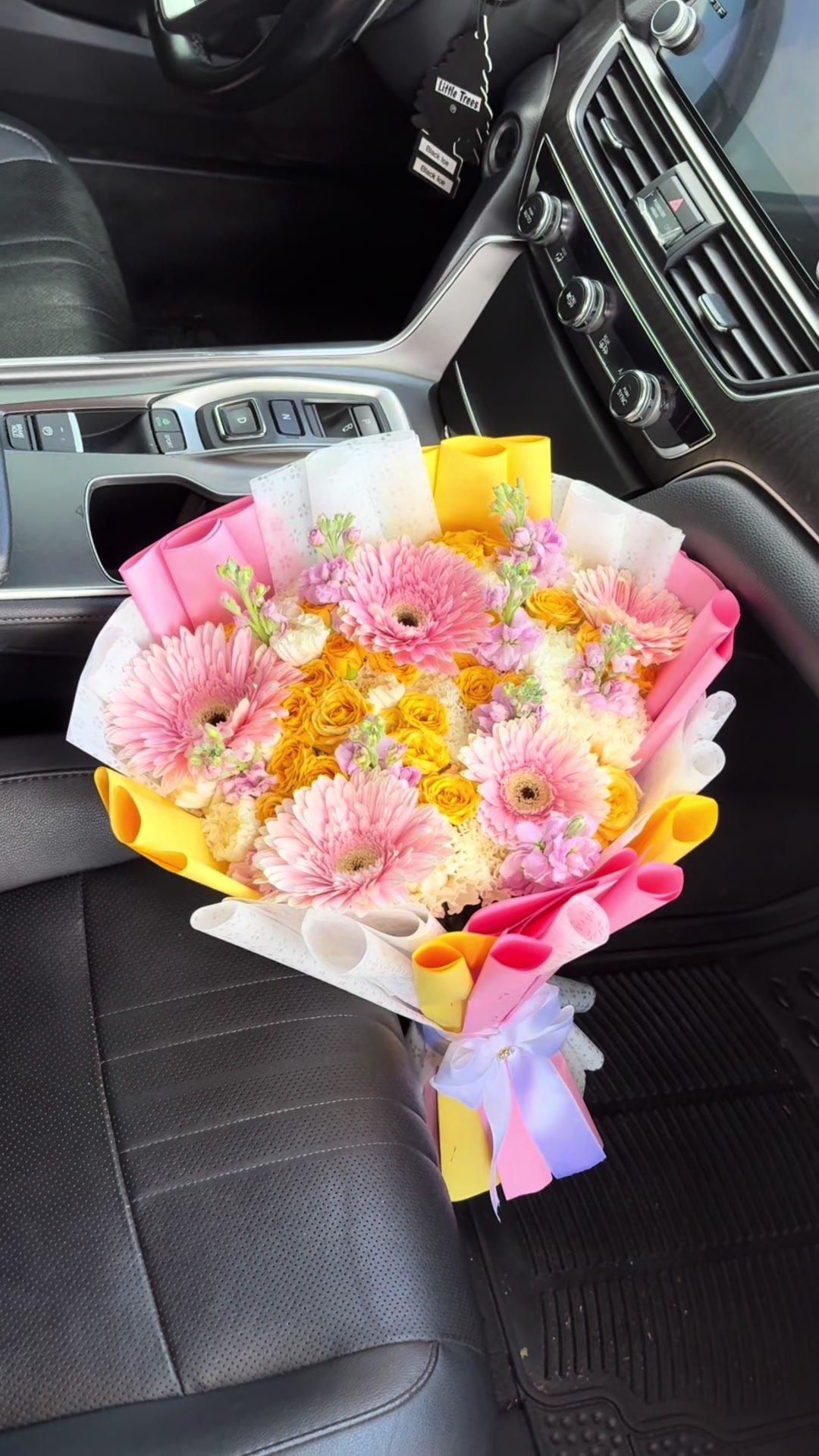 @𝐋𝐀 𝐅𝐥𝐨𝐫𝐢𝐬𝐭 ✿