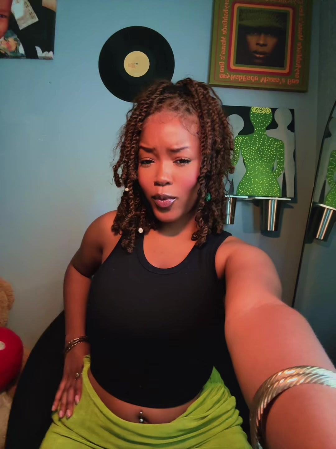 @0bviously_Tarri