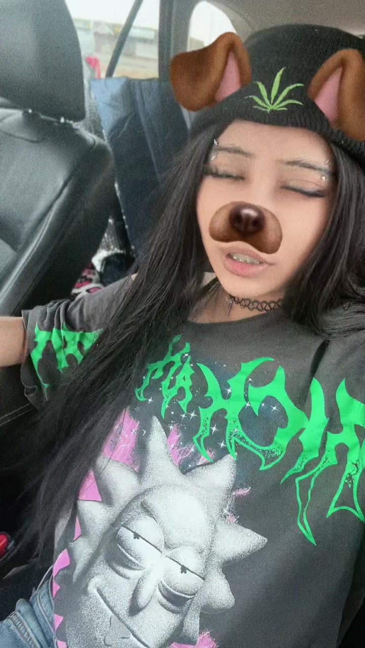 @slushbunni