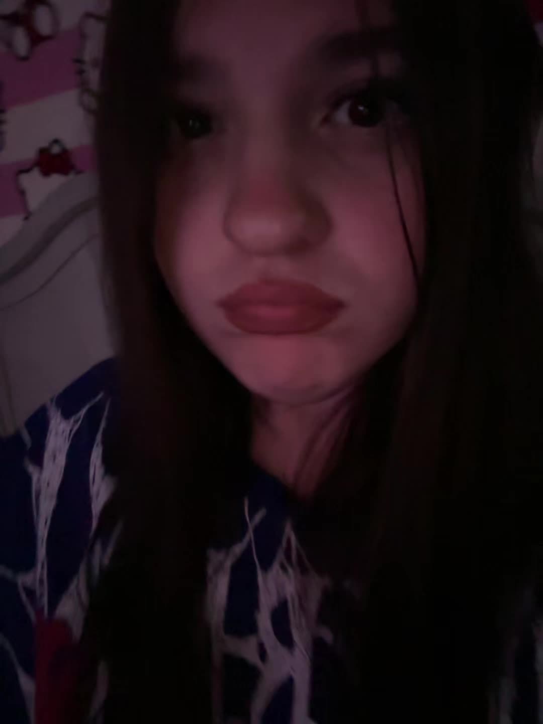 @🖤