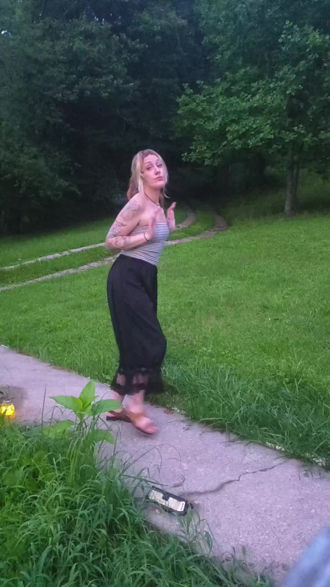 @LeiLei