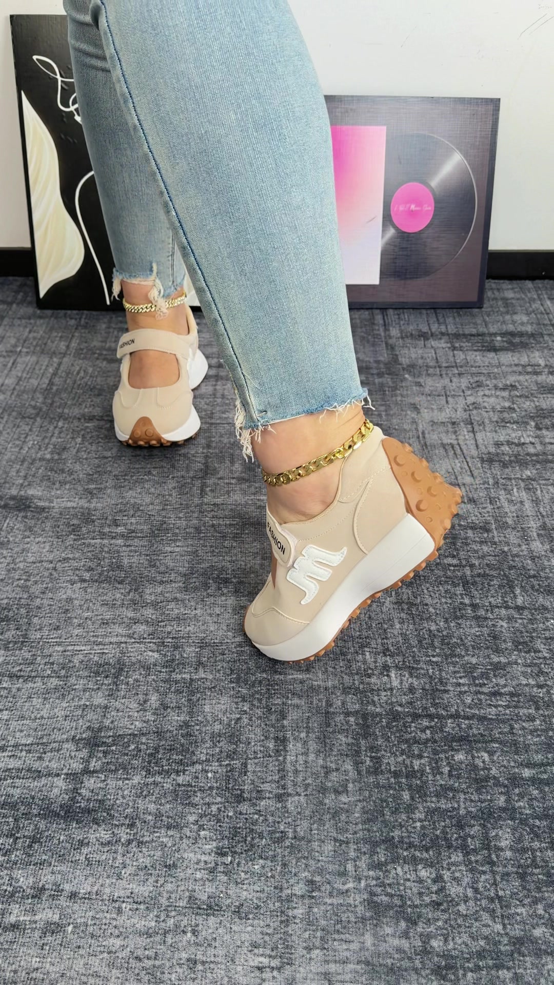 @Monica_fashion