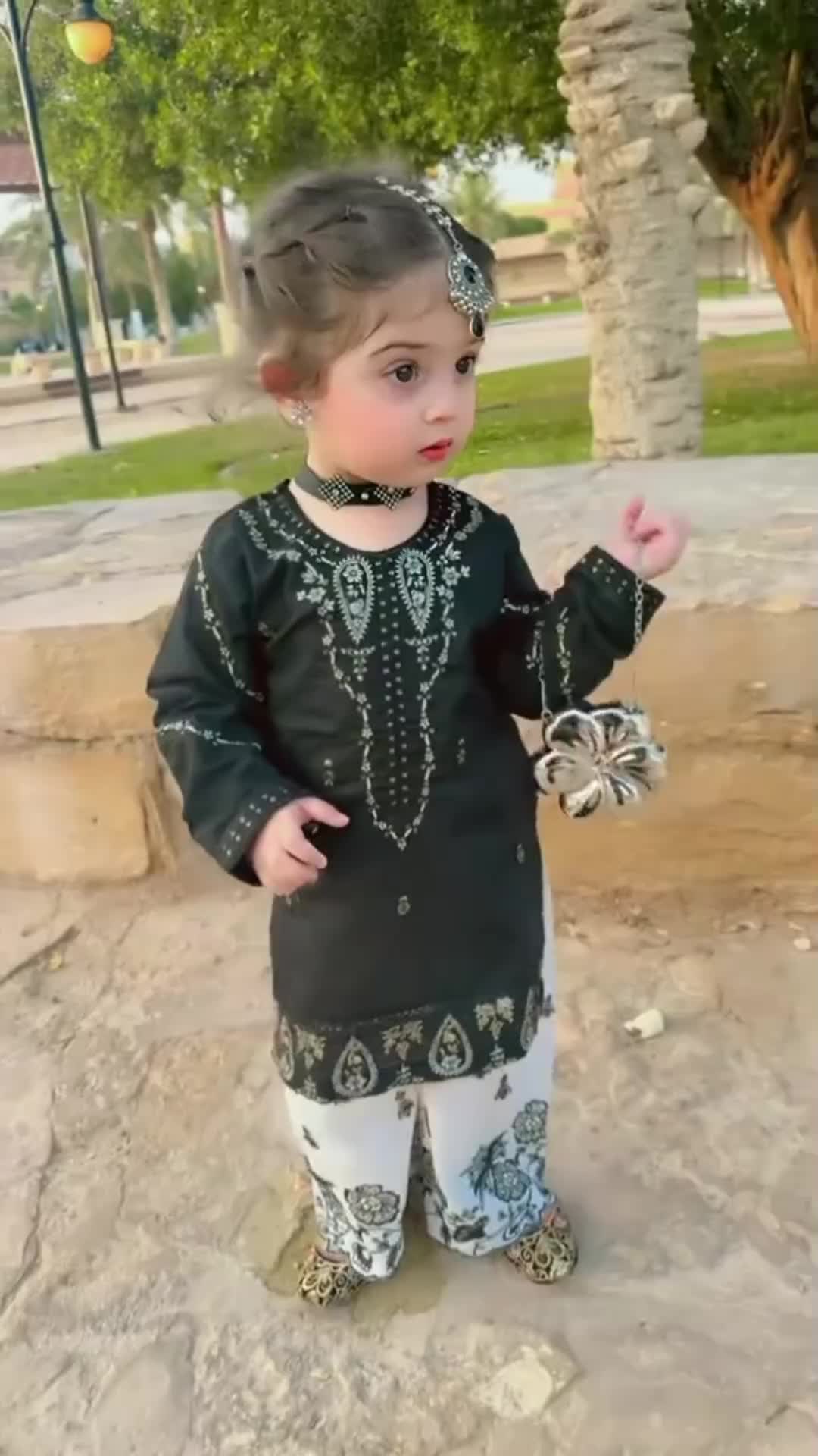 @adarianbt
