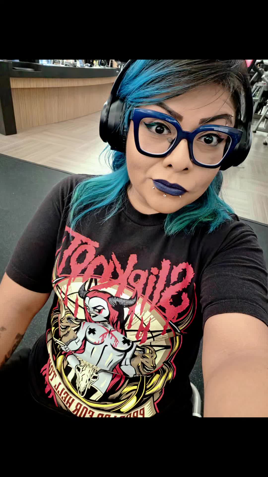 @CUPCAKE_M💋XXI 🧁🖤🦨