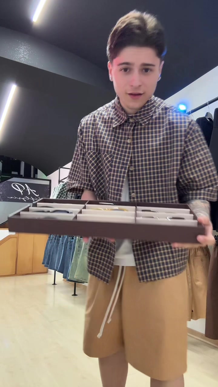 @Apfiftysix