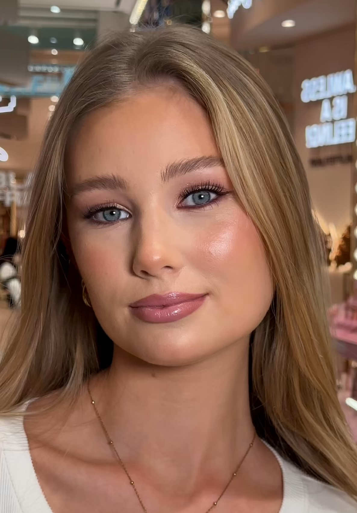 @Jemima | Pro MUA
