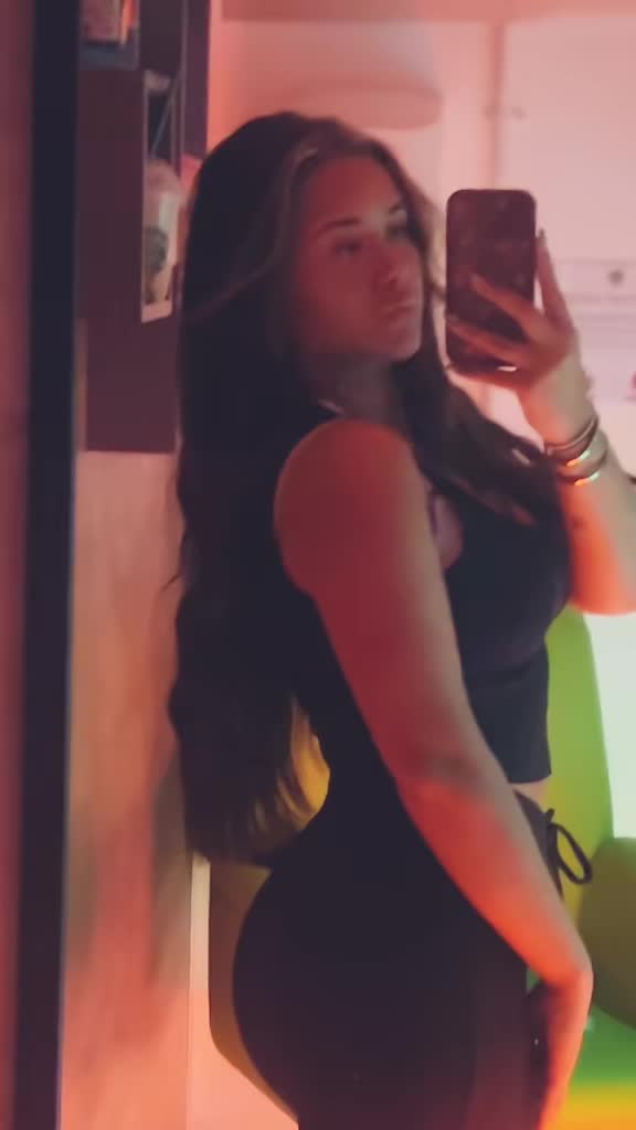 @Evie Jer🎠