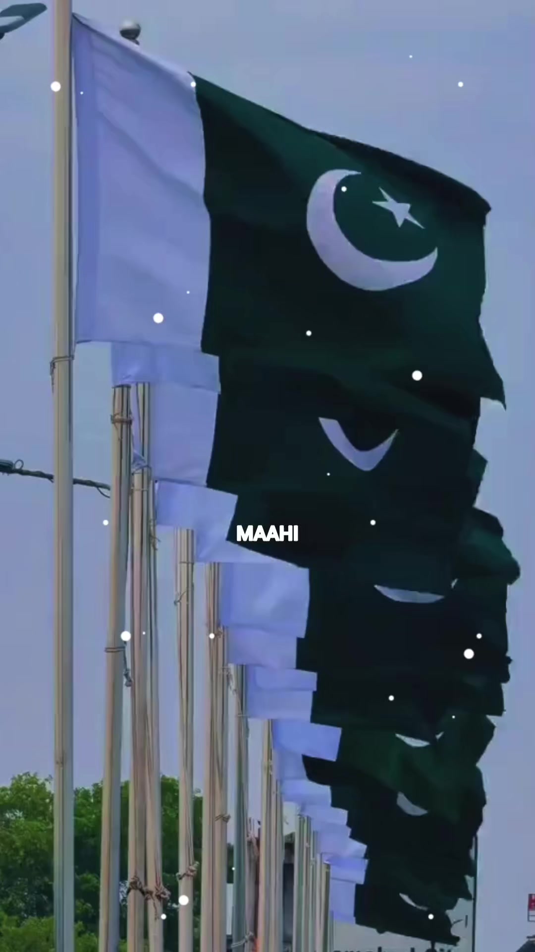 @MAAHI QUEEN 👑