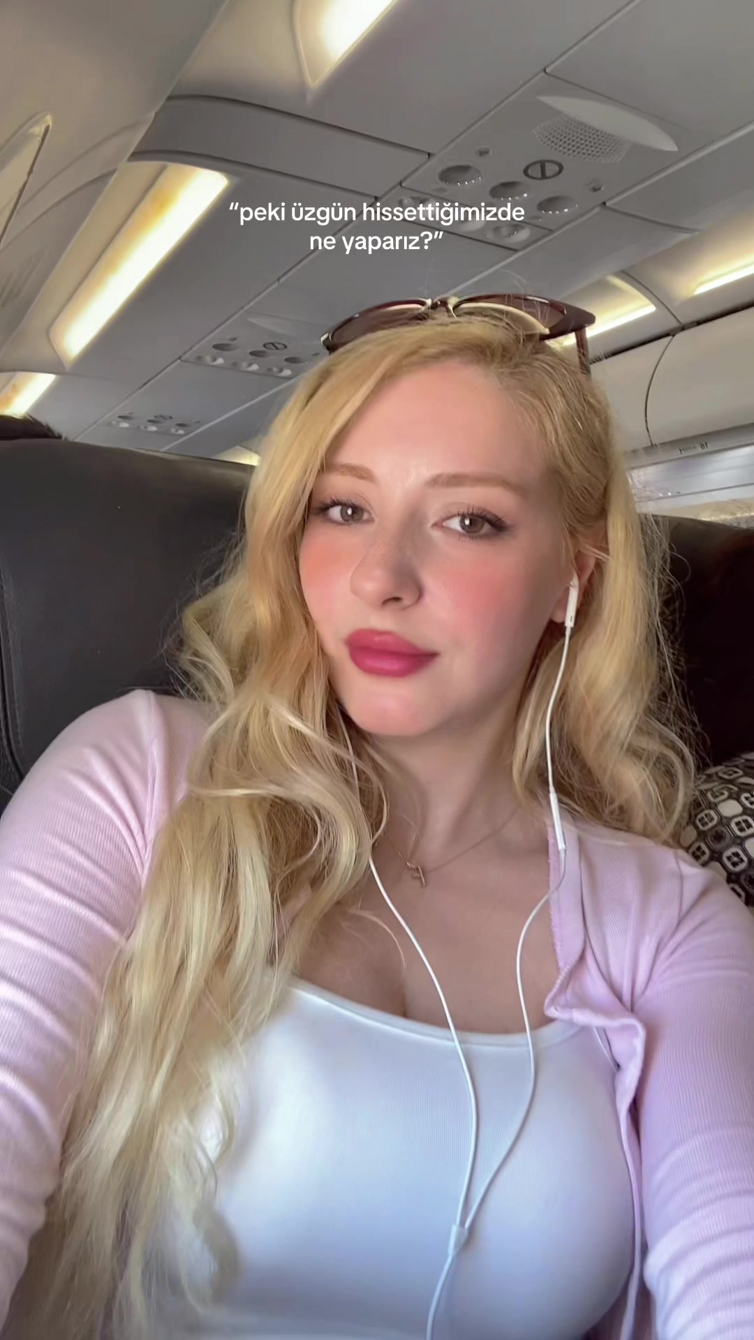 @౨ৎ𝓂𝑒𝓁𝒾𝓈 𝑜𝓃𝒾𝓏♡