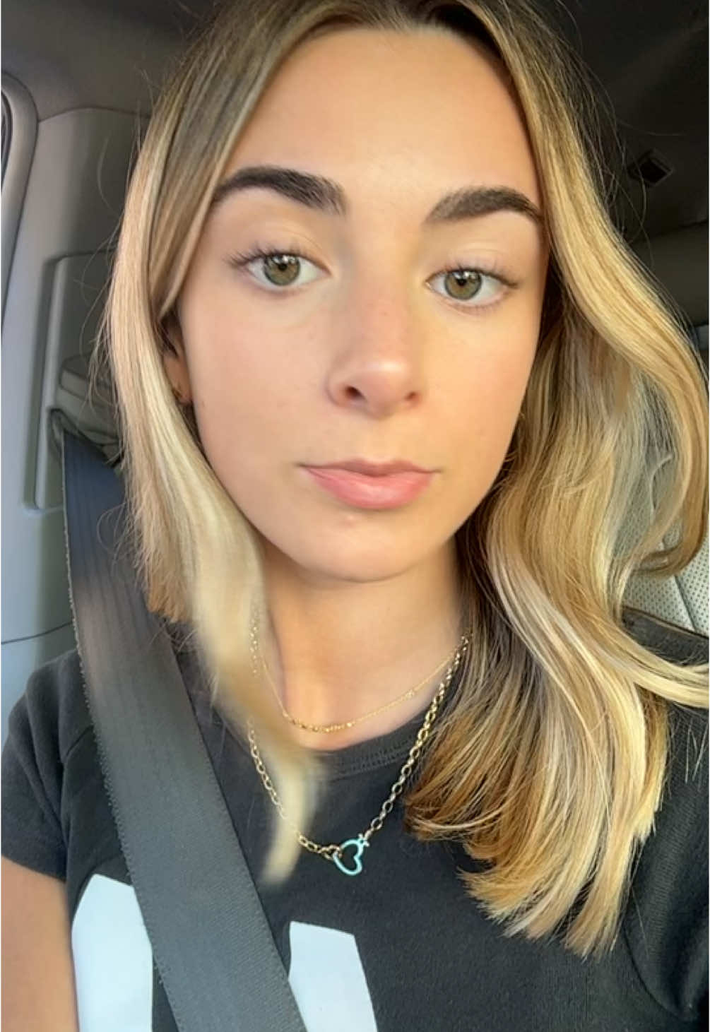 @laurstories123
