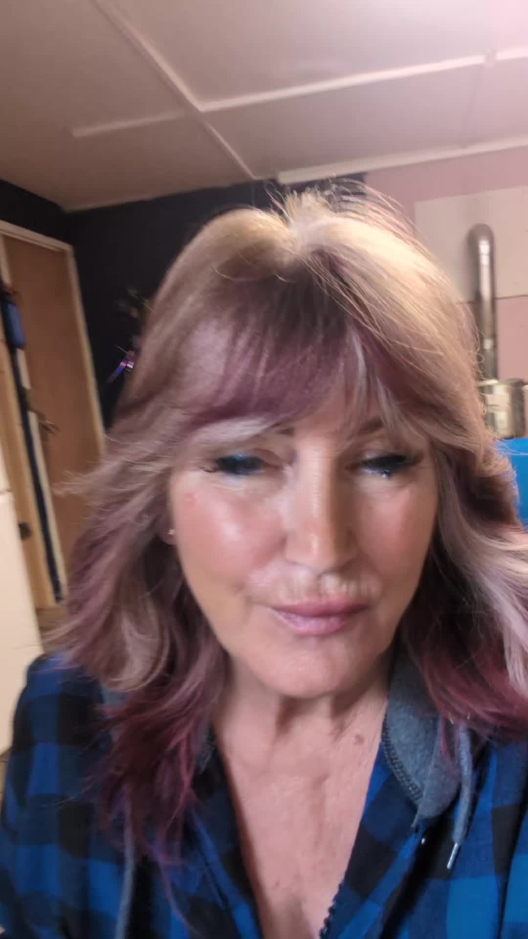 @Jacqwiiiii