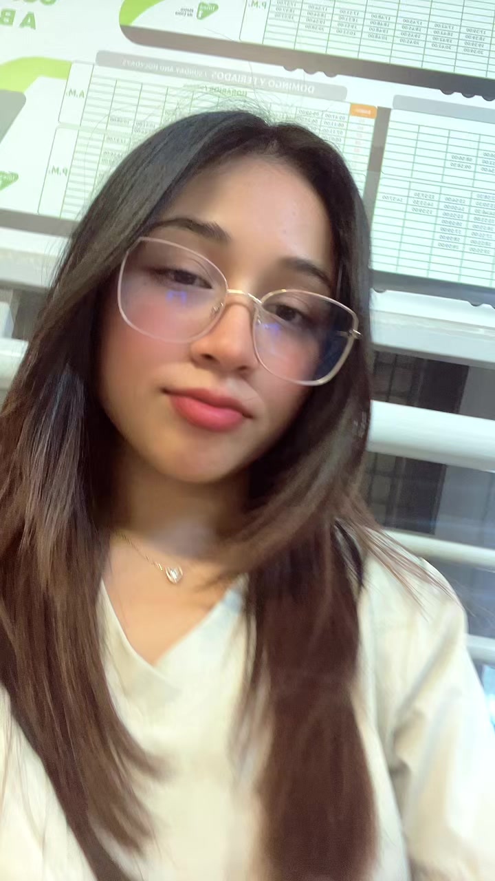 @Thalia Brighit🧸