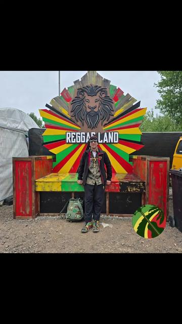 @THE KINGDOM OF IRIE VIBES