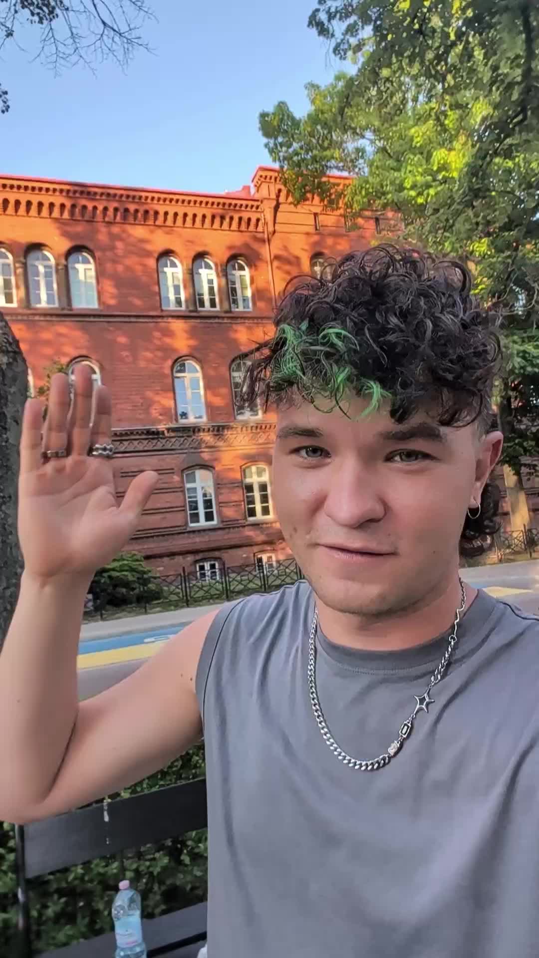 @Kolorek