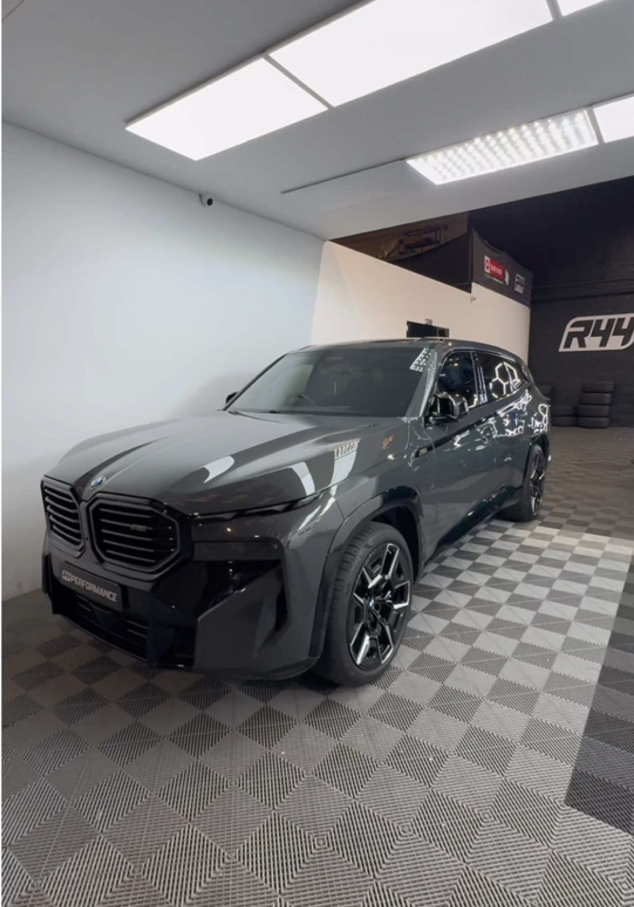 @R44 Performance