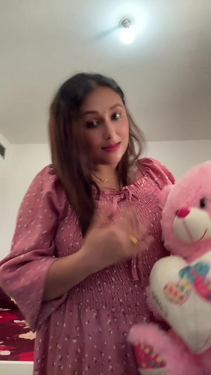 @lovely mira