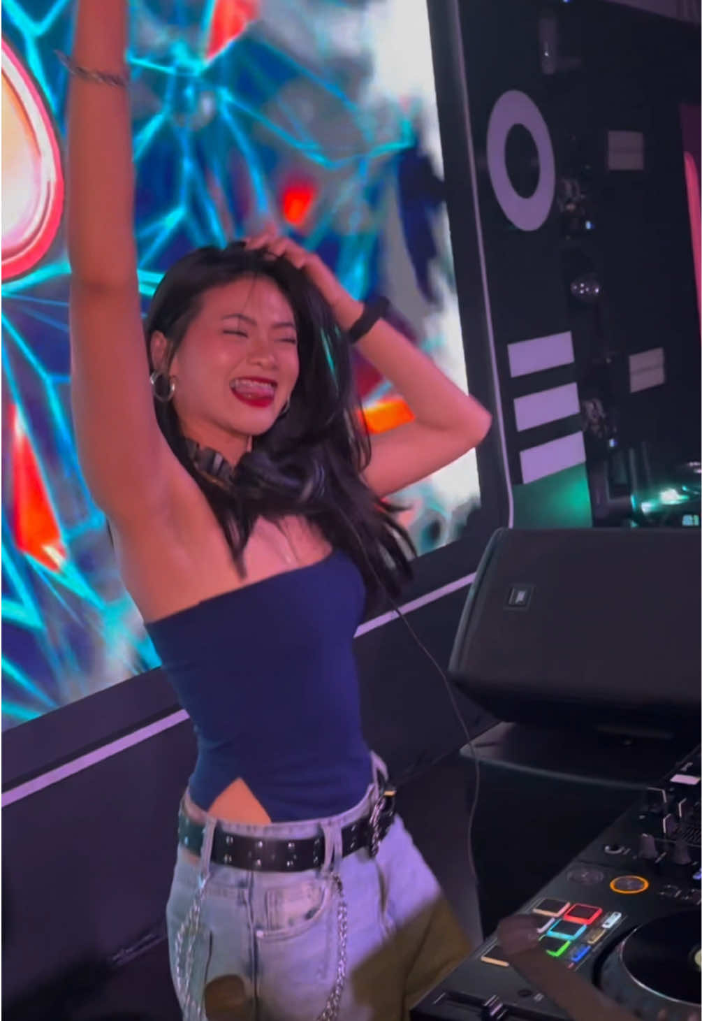 @KHANSA