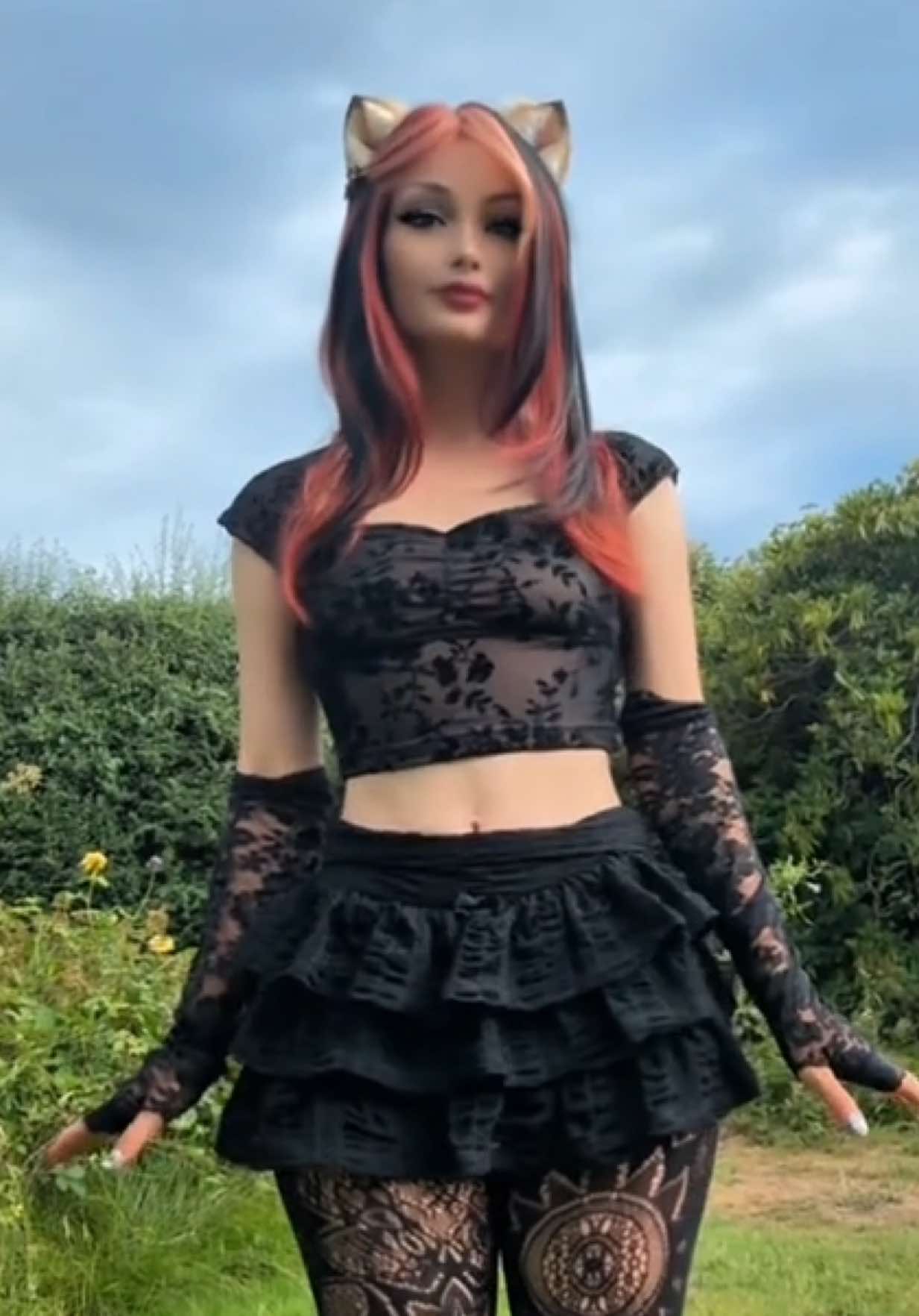 @bellajynx