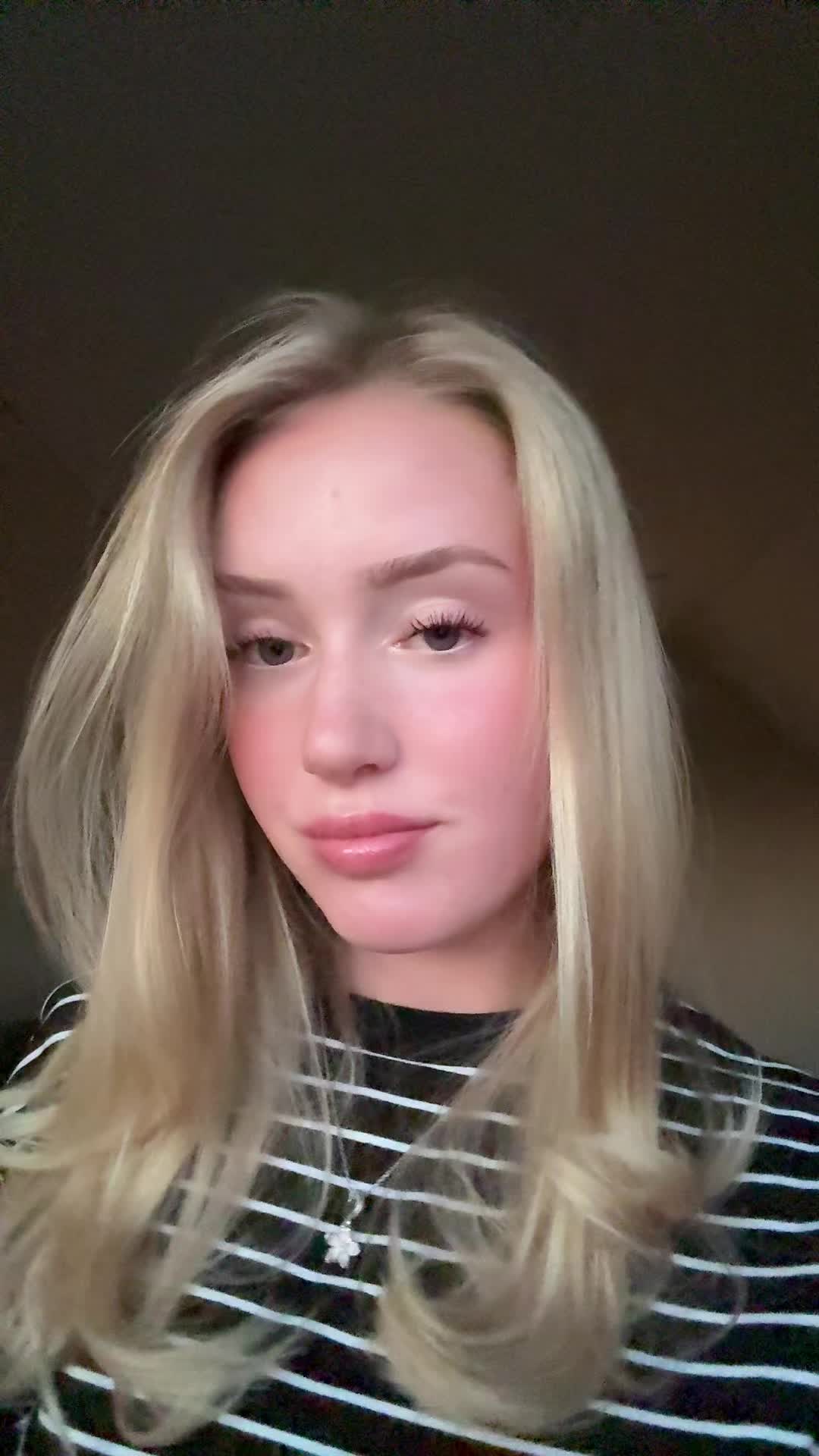 @charlotte.hrfst