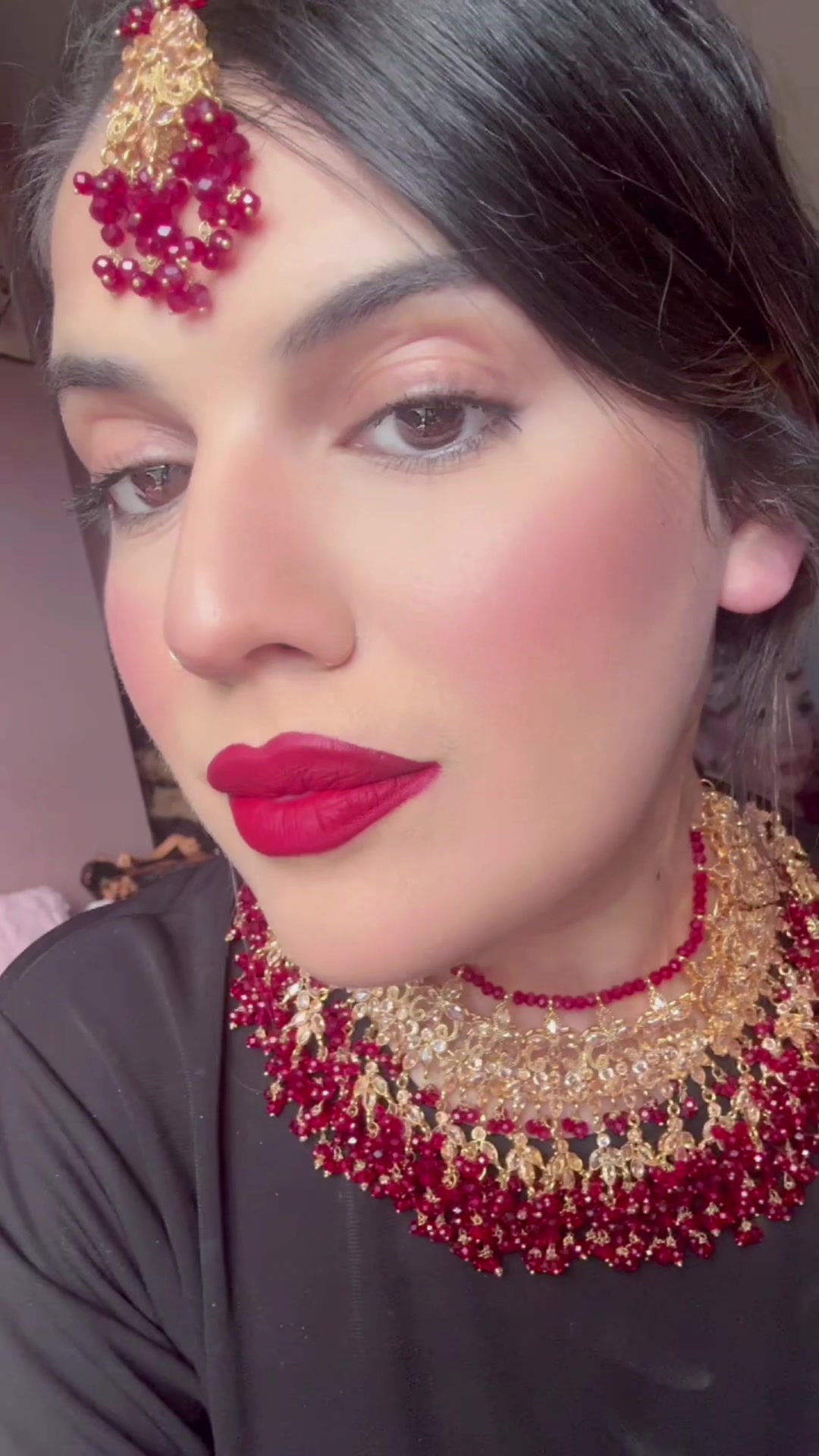 @aishaiqbalmua