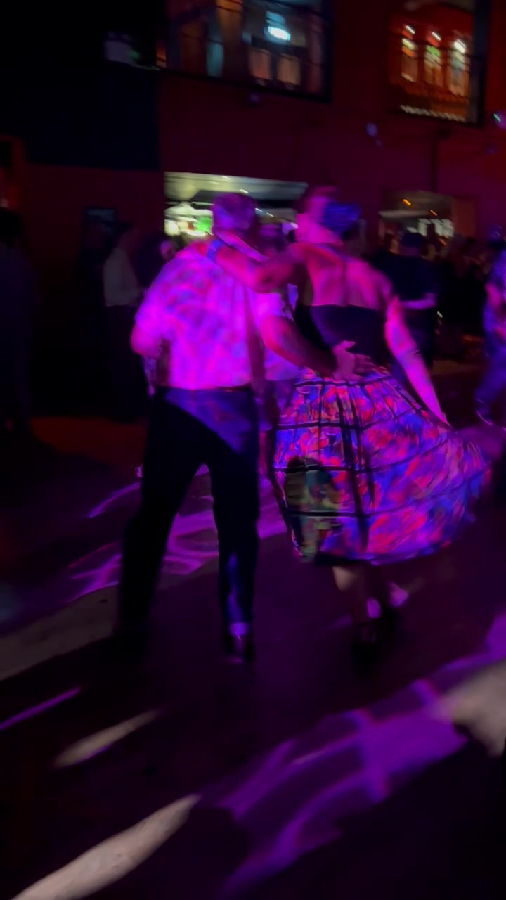 @dancing.chickens1